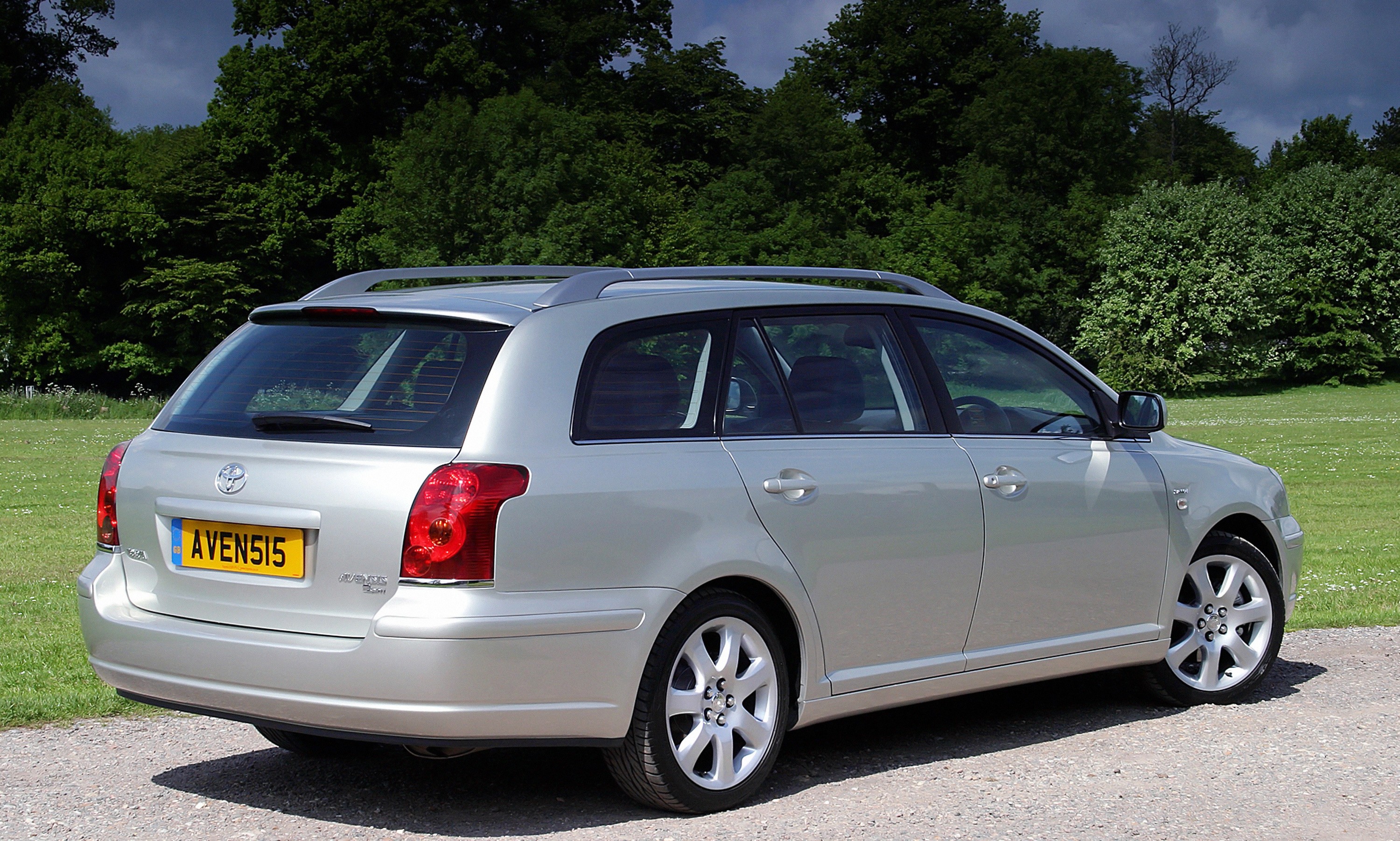 Toyota Avensis Wagon photo 34