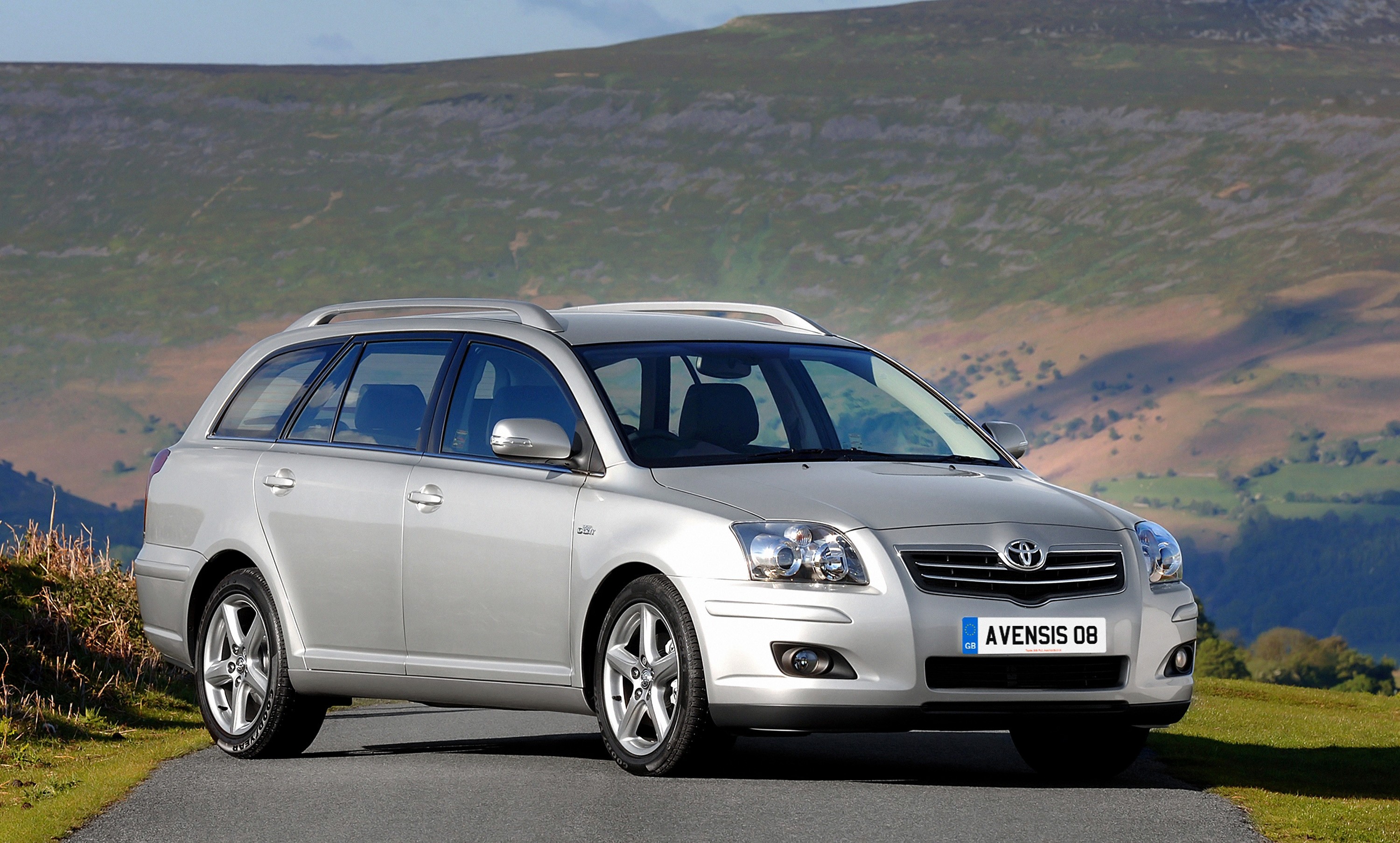 Toyota Avensis Wagon photo 36