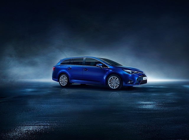 Toyota Avensis Wagon foto 17