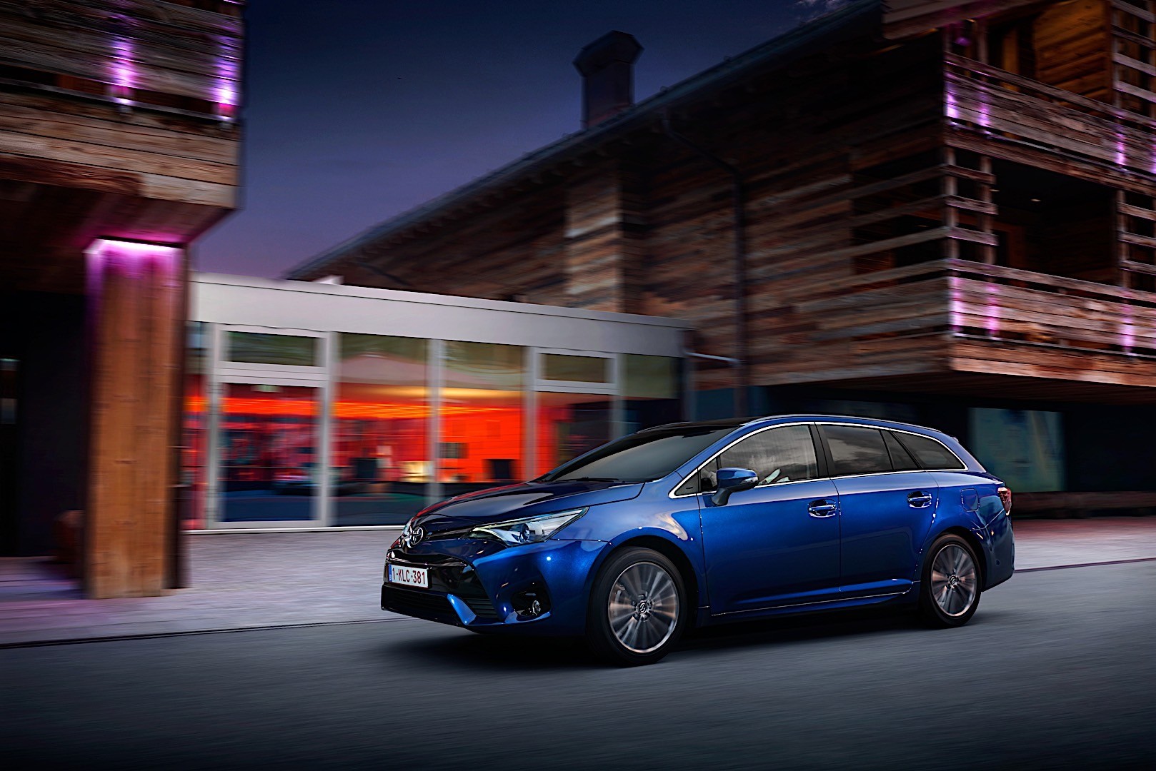 Toyota Avensis Wagon photo 22