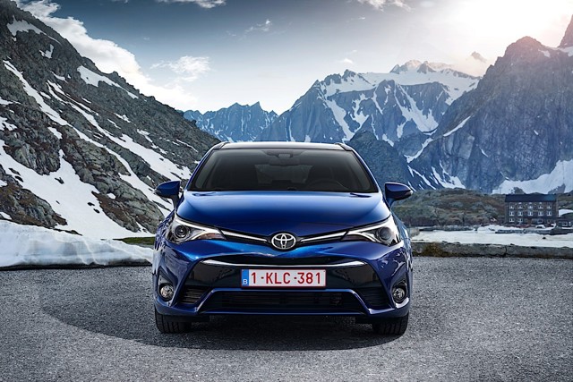 Toyota Avensis Wagon foto 33