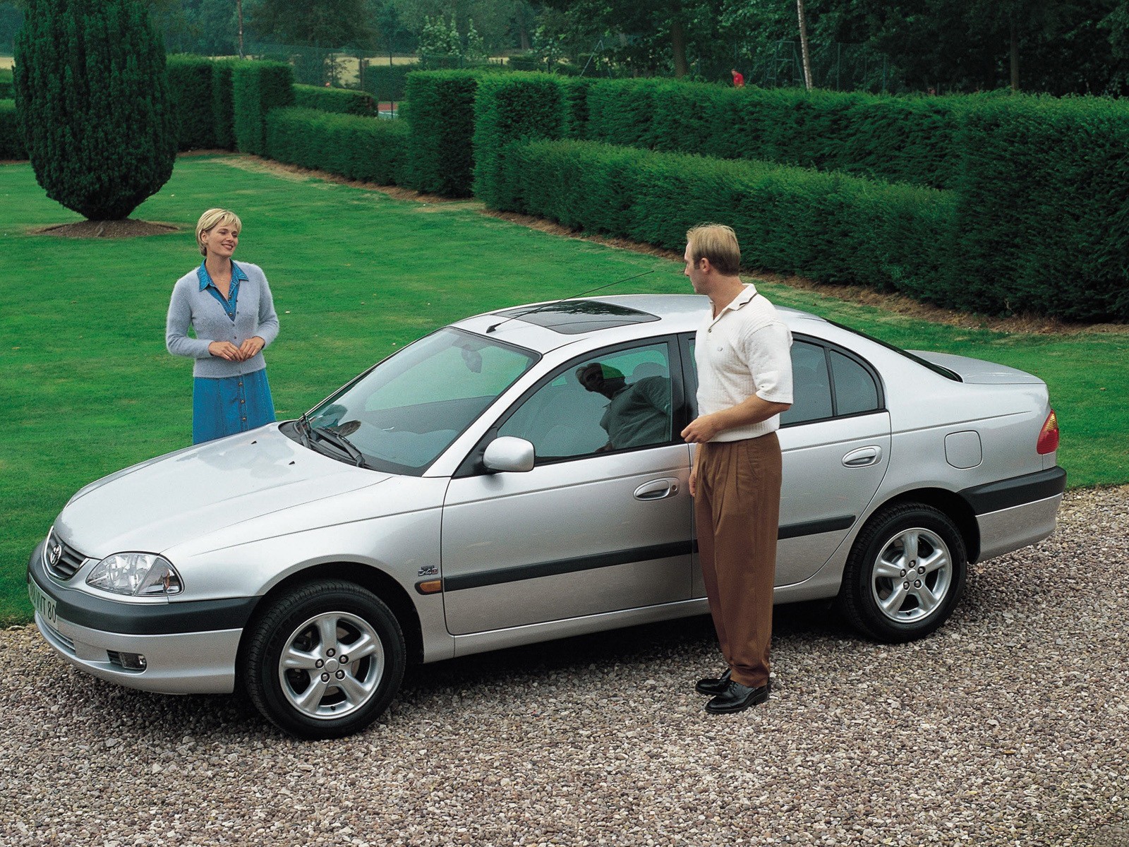 Toyota Avensis photo 18