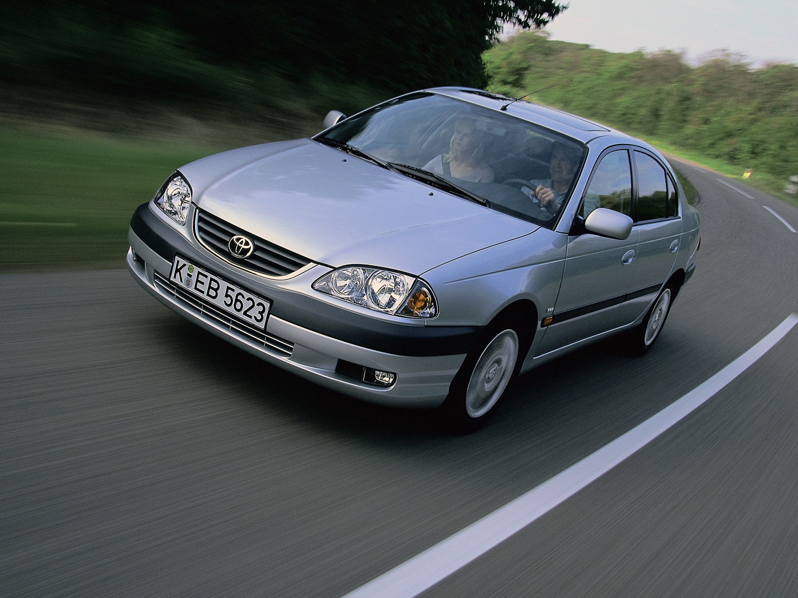 Toyota Avensis photo 21