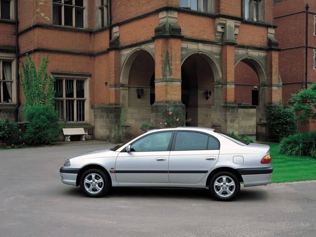 Toyota Avensis photo 27