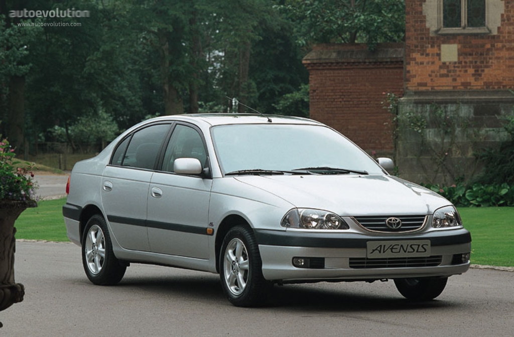 TOYOTA Avensis