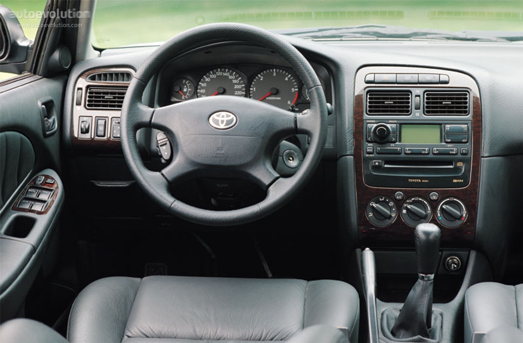 Toyota Avensis photo 28