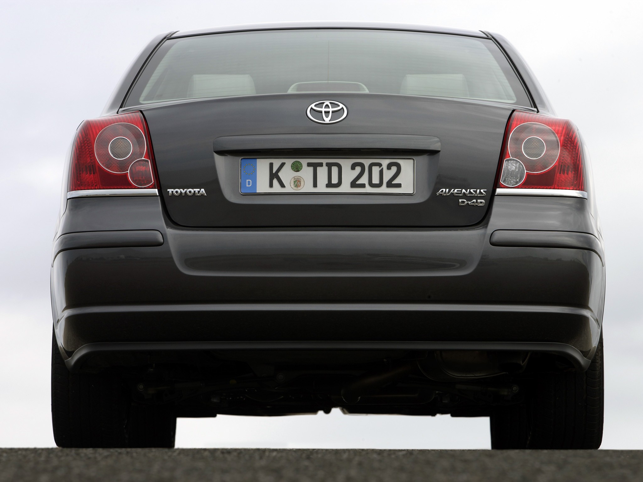Toyota Avensis photo 14