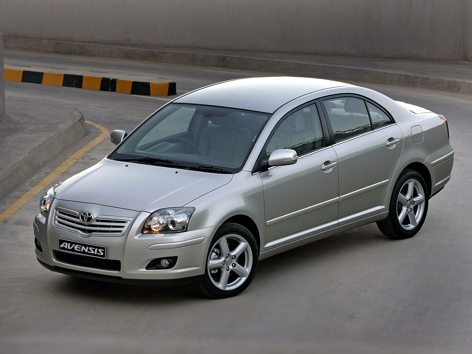 Toyota Avensis photo 40