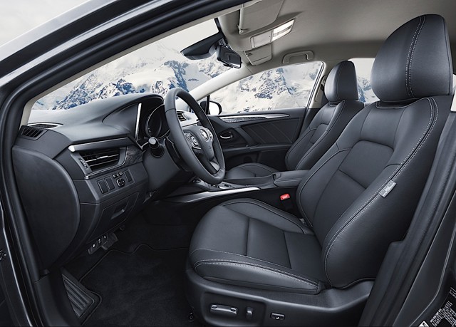 Toyota Avensis foto 53