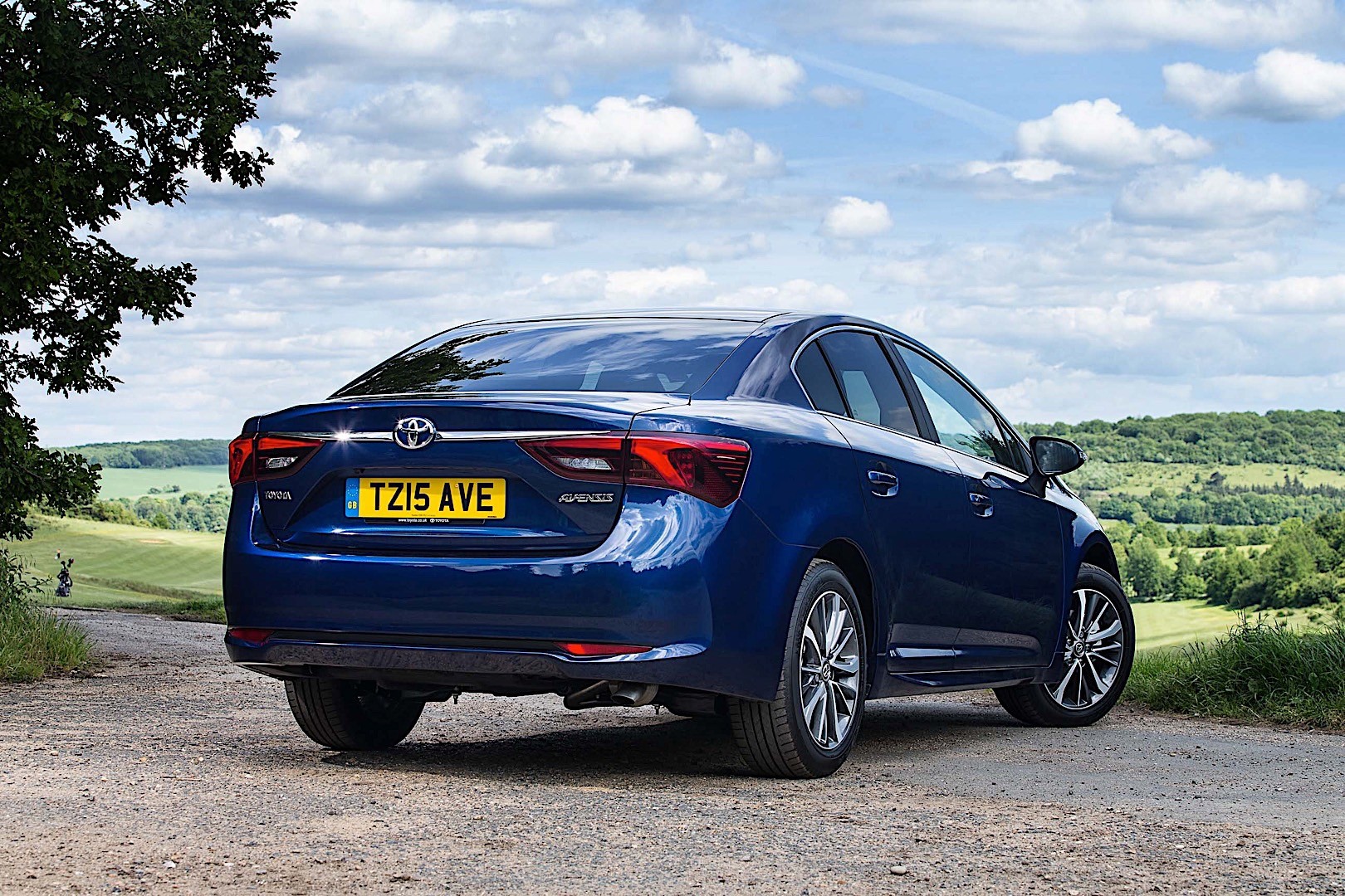 Toyota Avensis photo 10