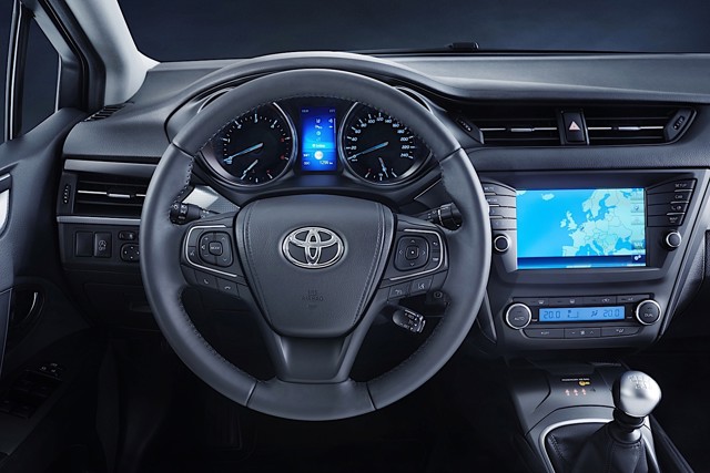 Toyota Avensis foto 48