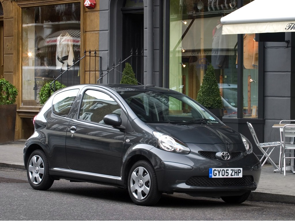 Toyota Aygo 3 Doors photo 15