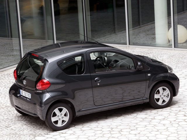 Toyota Aygo 3 Doors photo 7