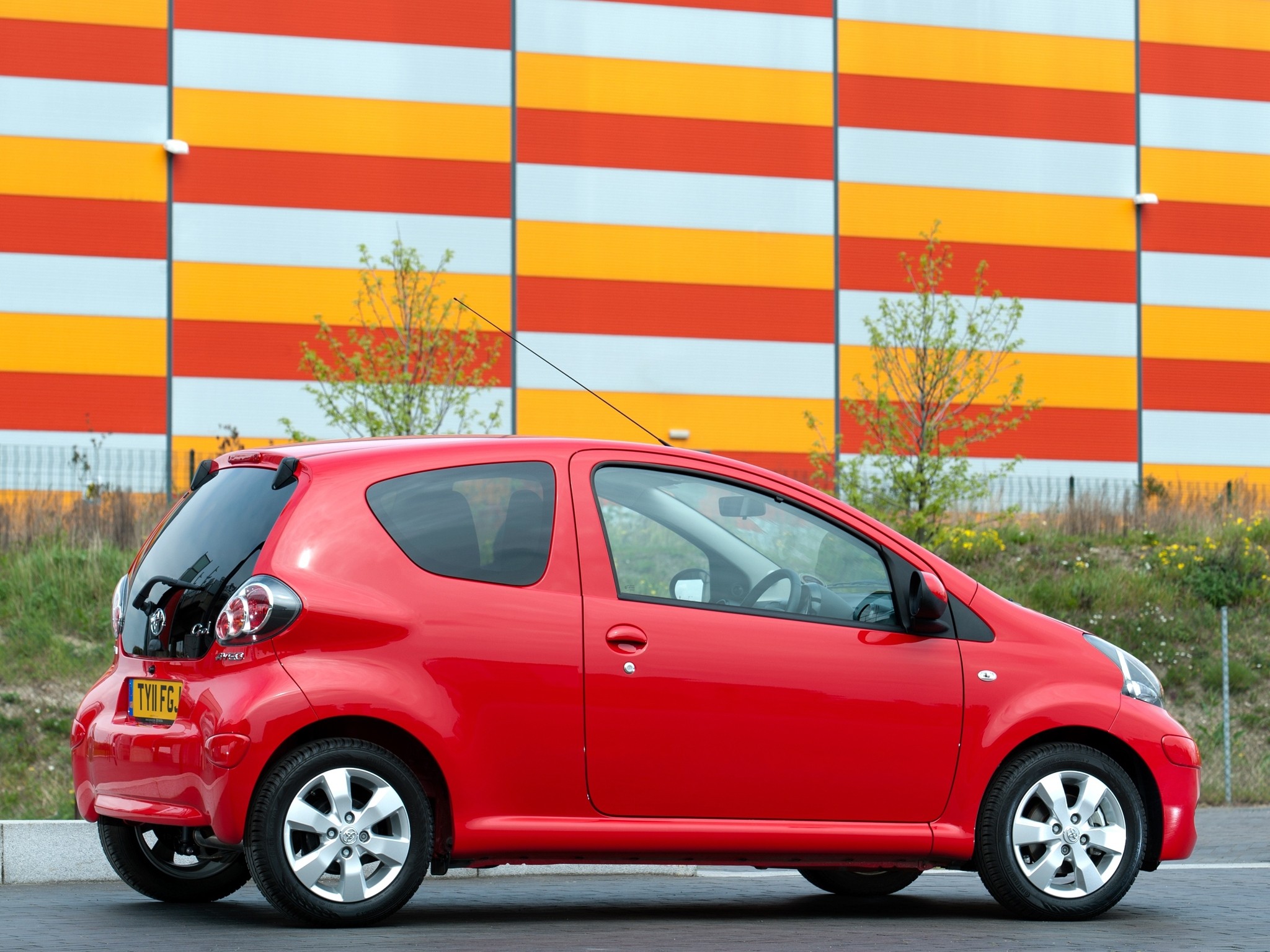 Toyota Aygo 3 Doors photo 11