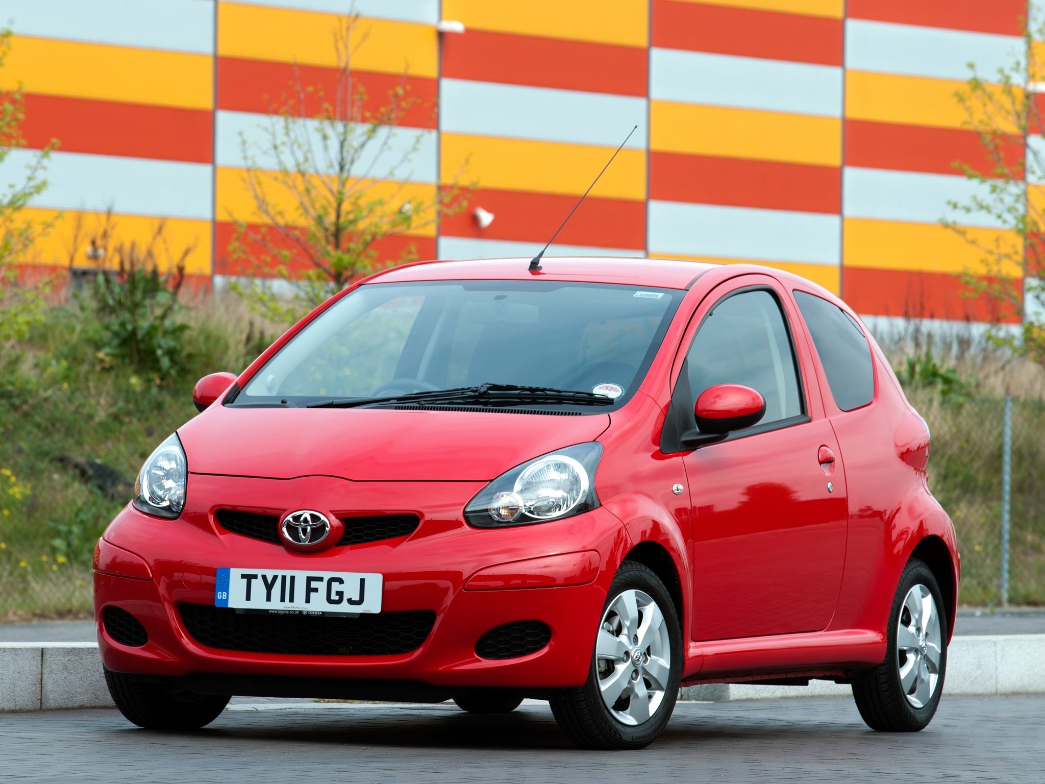 Toyota Aygo 3 Doors photo 12