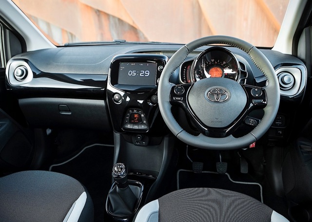 Toyota Aygo 5 Doors photo 85