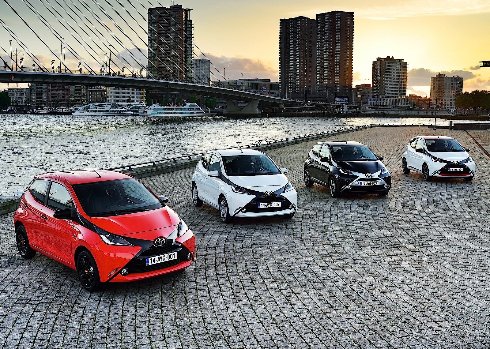 Toyota Aygo 5 Doors photo 79