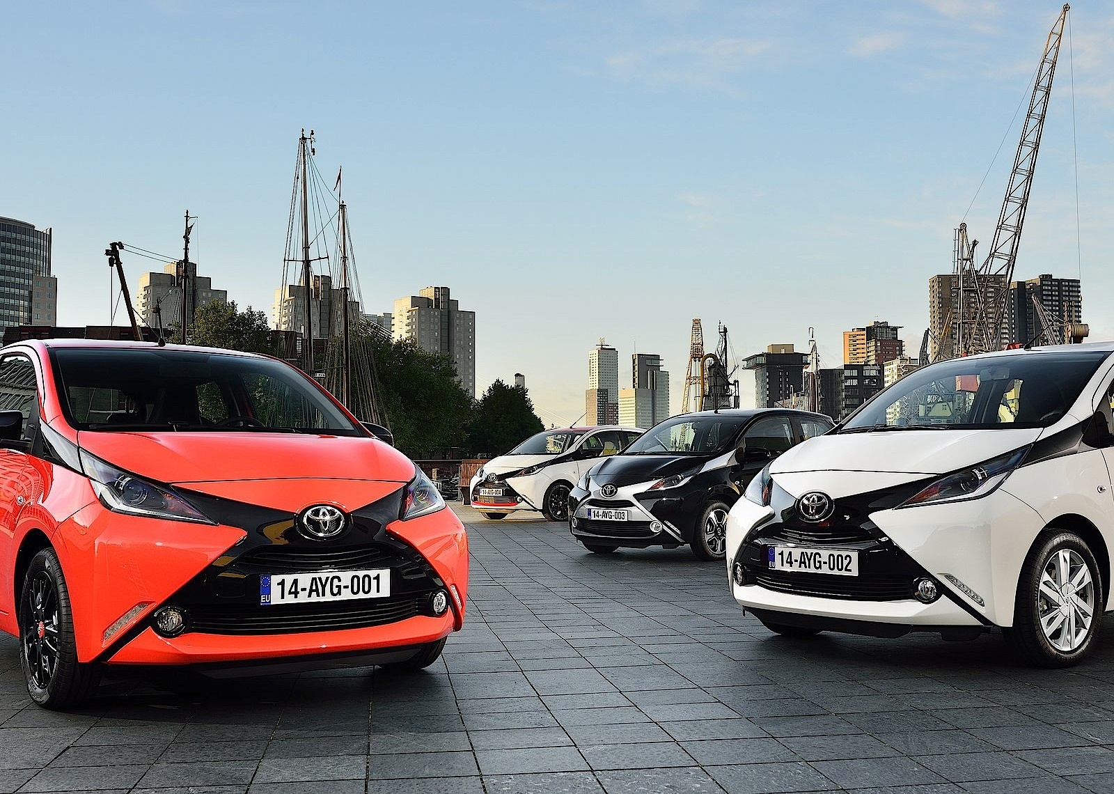 Toyota Aygo 5 Doors photo 81