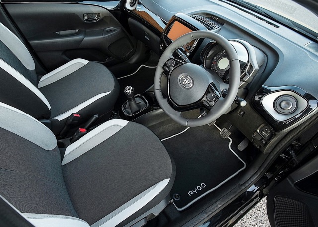 Toyota Aygo 5 Doors photo 86