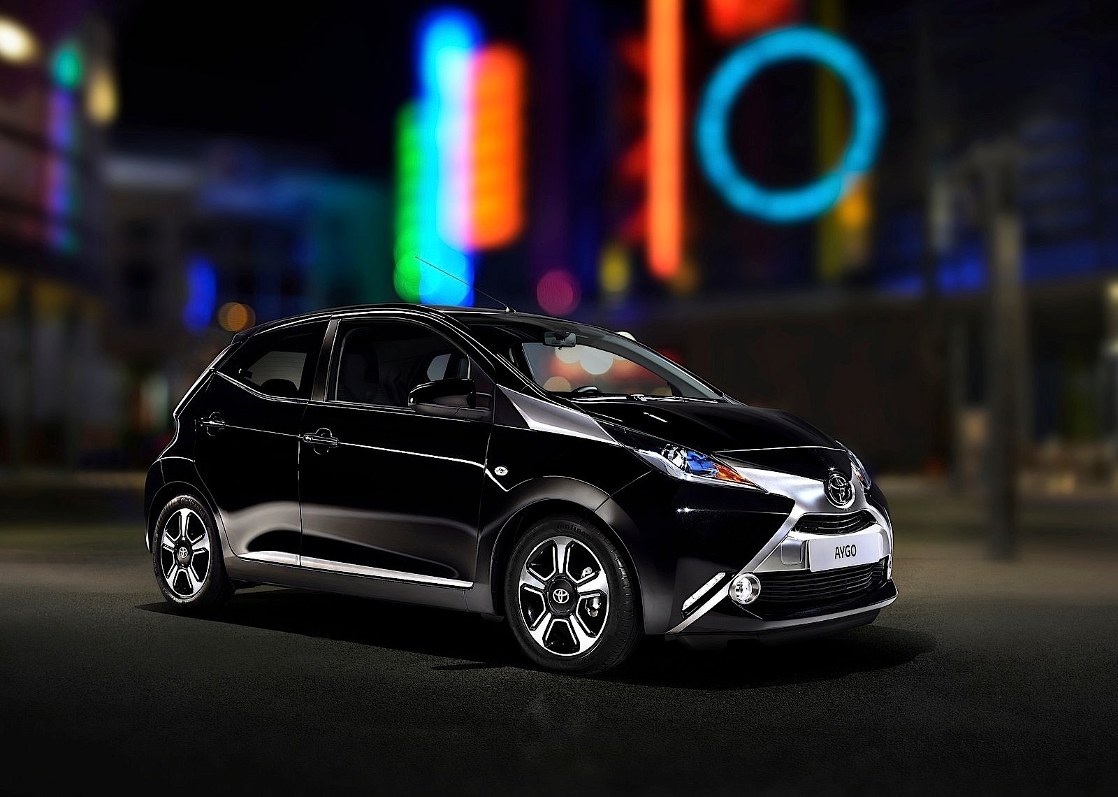 Toyota Aygo 5 Doors photo 5