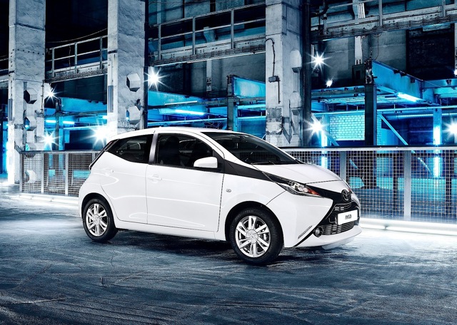 Toyota Aygo 5 Doors photo 11