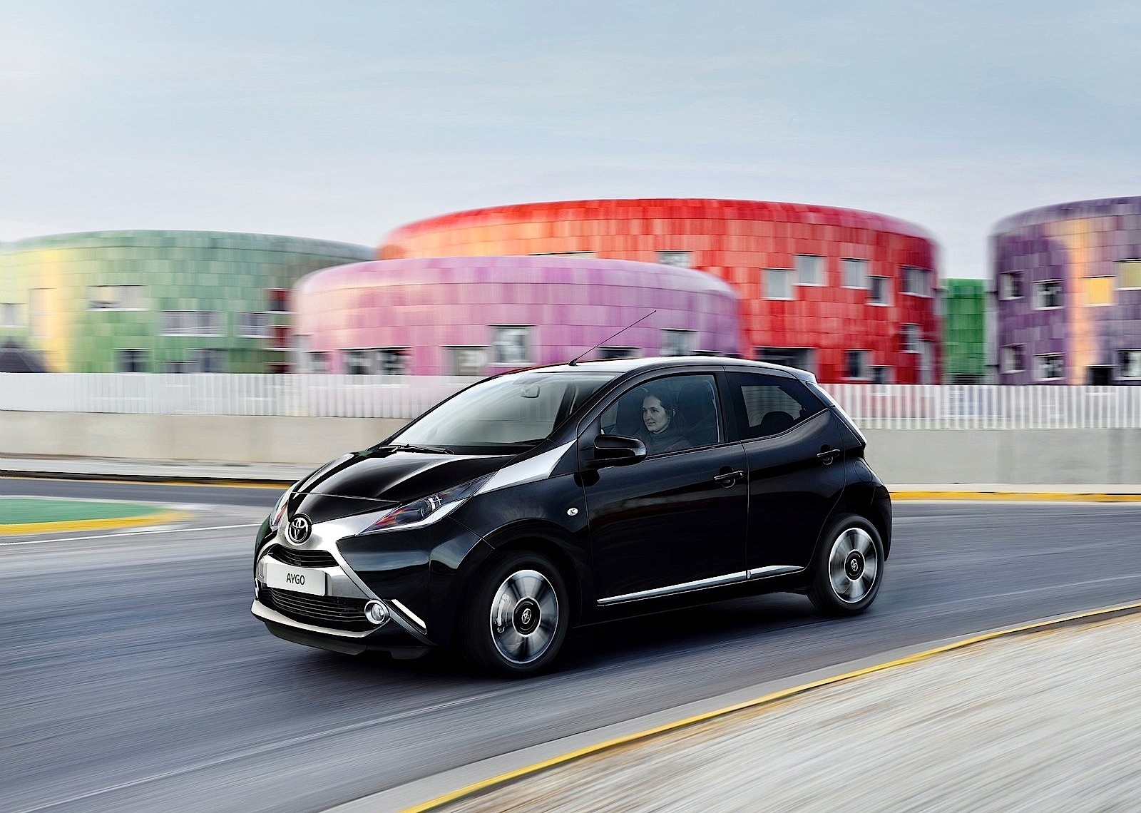 Toyota Aygo 5 Doors photo 12