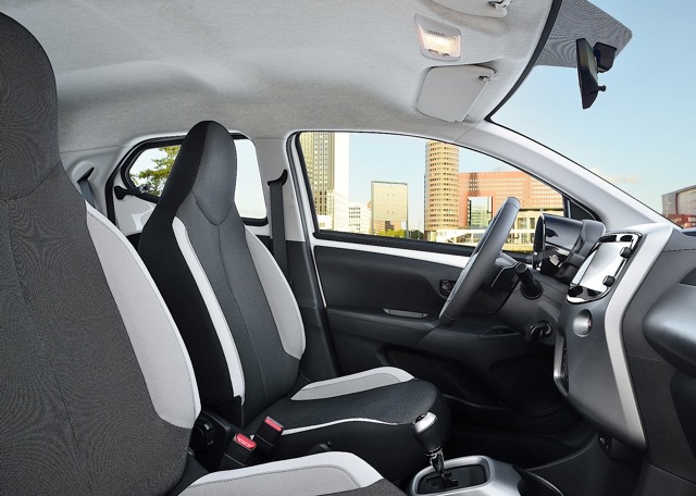 Toyota Aygo 5 Doors photo 88