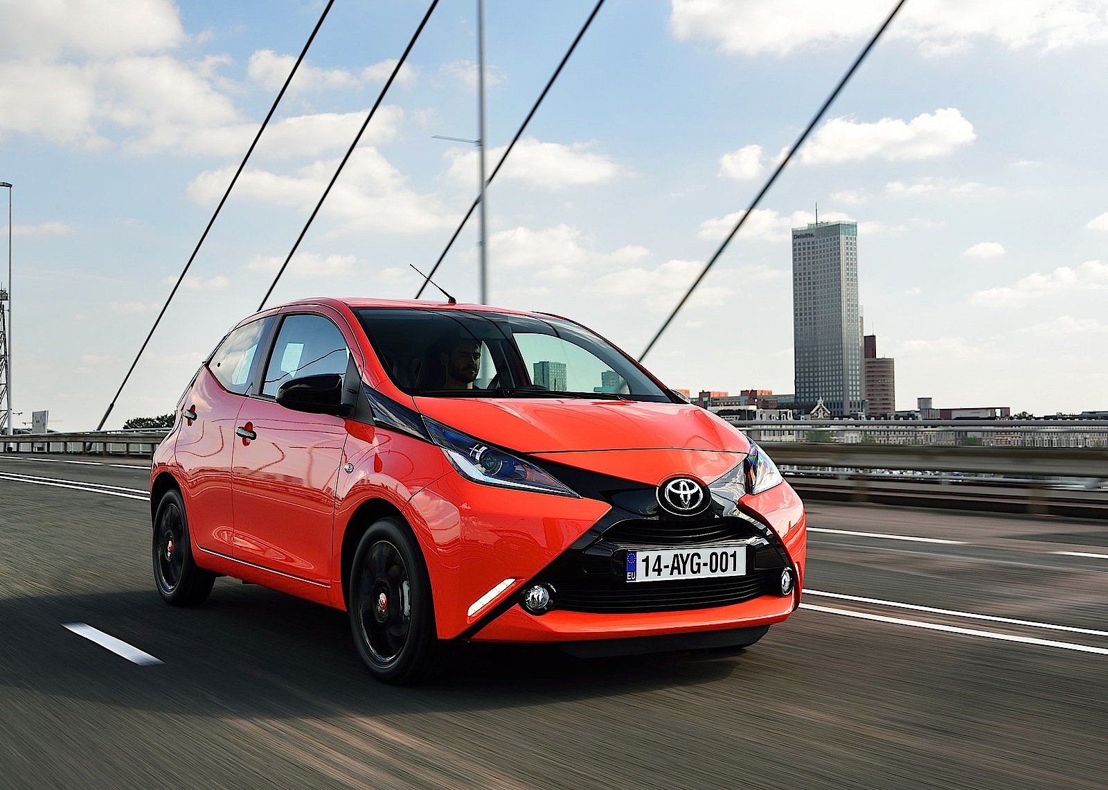 Toyota Aygo 5 Doors photo 17