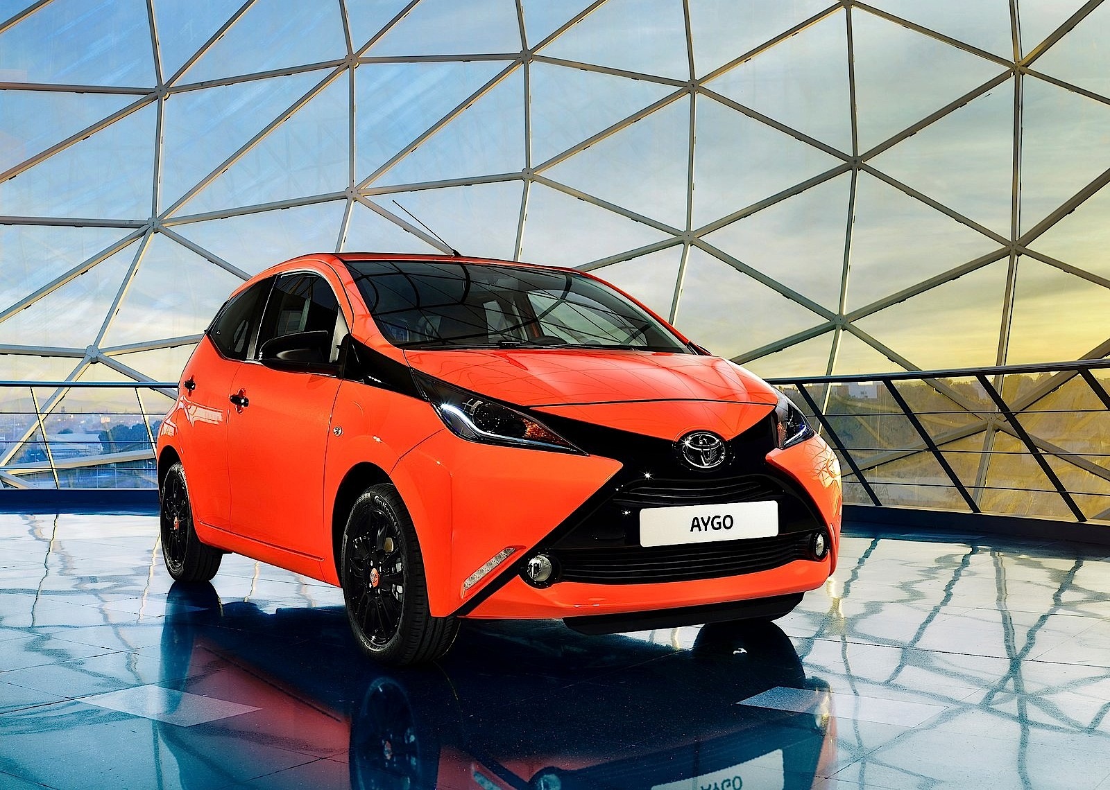 Toyota Aygo 5 Doors photo 19