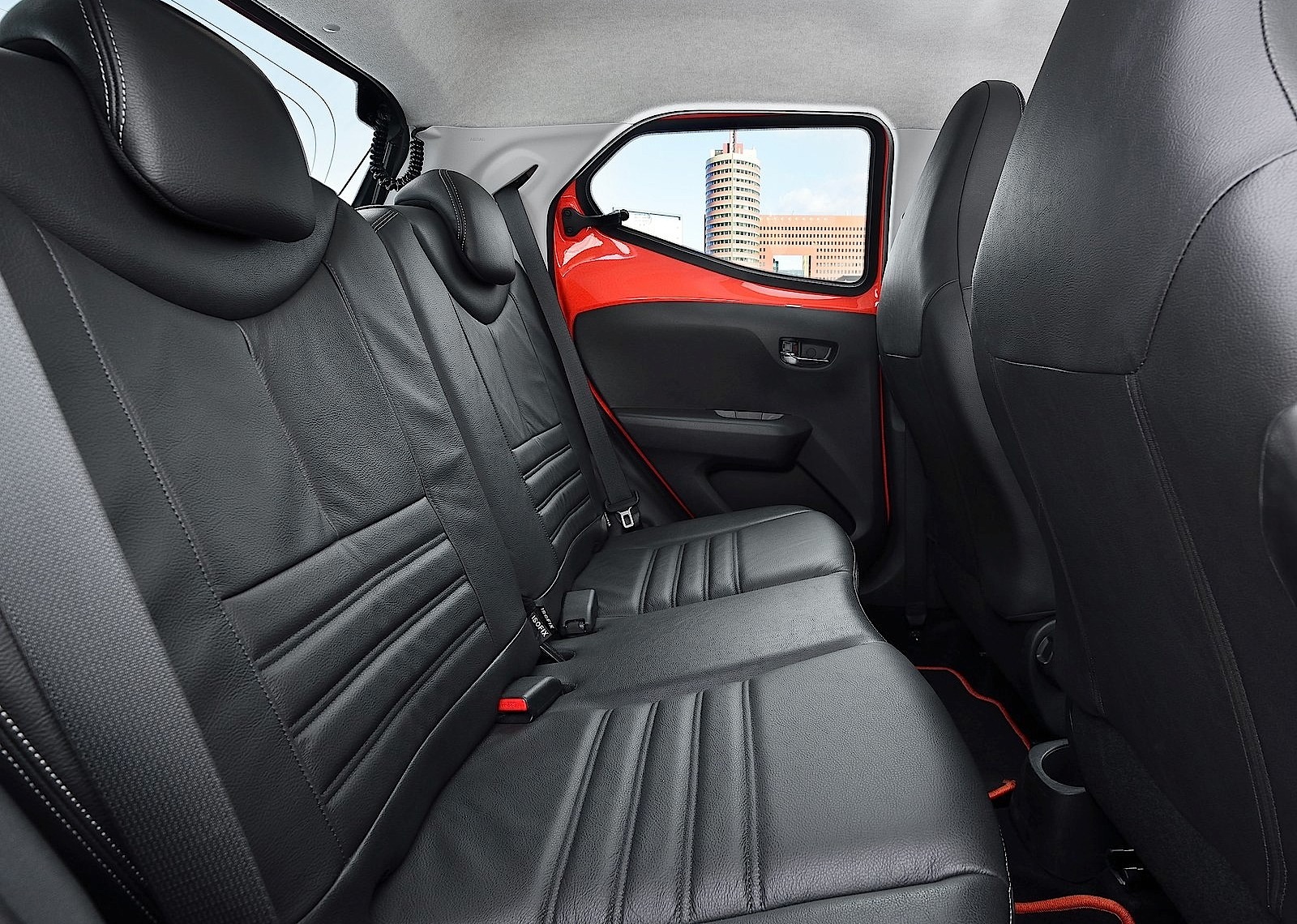 Toyota Aygo 5 Doors photo 89