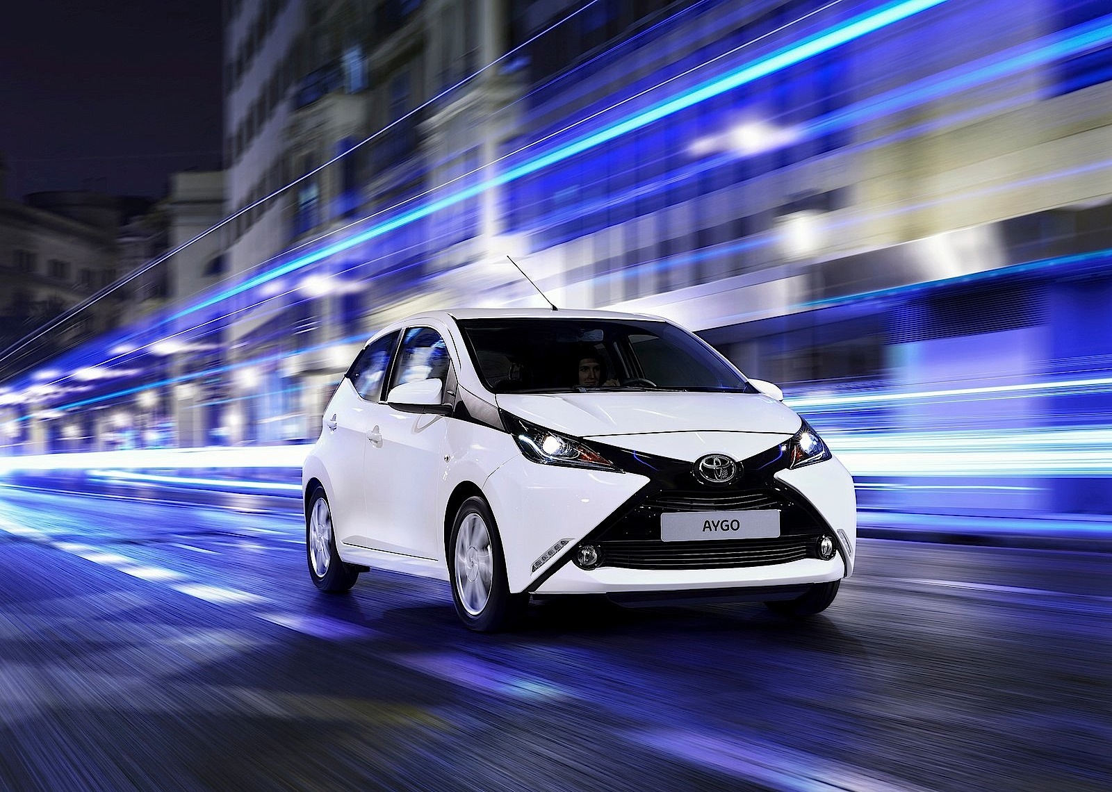 Toyota Aygo 5 Doors photo 25