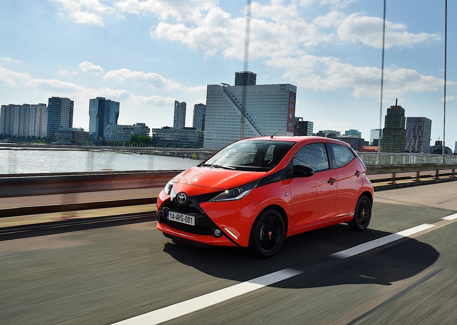 Toyota Aygo 5 Doors photo 61