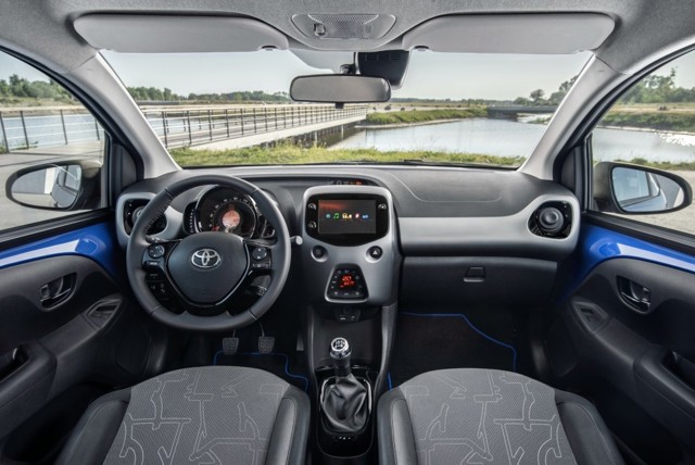 Toyota Aygo 5 Doors photo 39