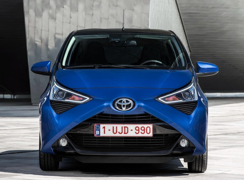 Toyota Aygo 5 Doors photo 16