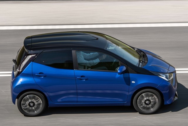 Toyota Aygo 5 Doors photo 27
