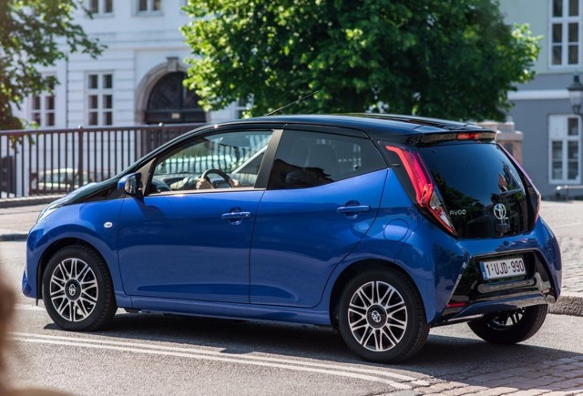 Toyota Aygo 5 Doors photo 38