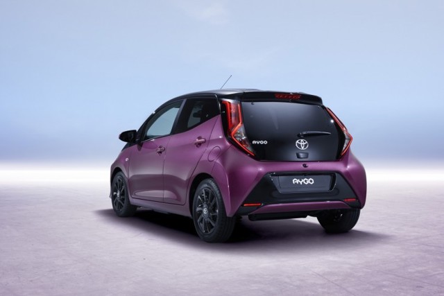Toyota Aygo 5 Doors photo 7