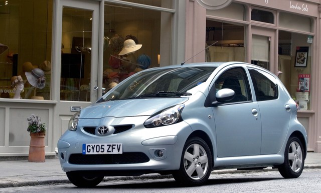 Toyota Aygo 5 Doors photo 12