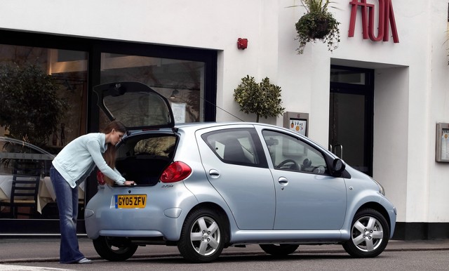 Toyota Aygo 5 Doors photo 13