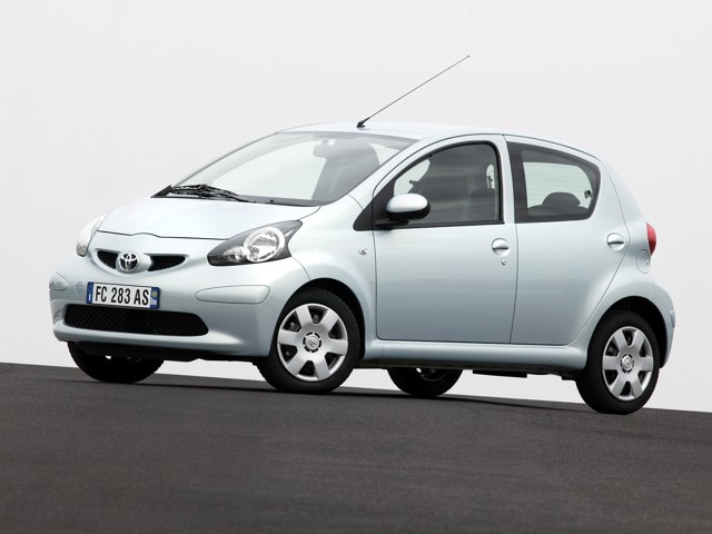 Toyota Aygo 5 Doors photo 27