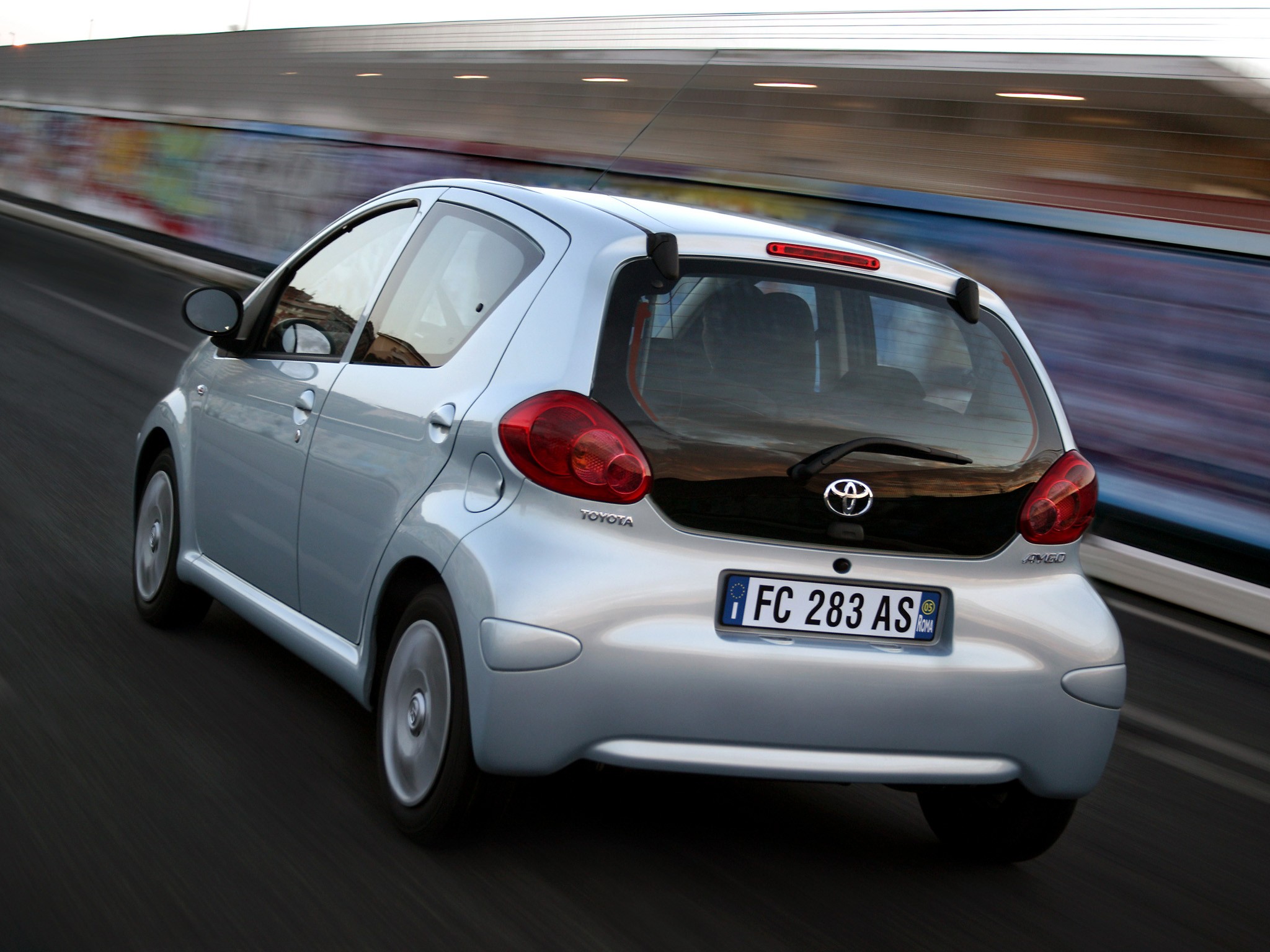 Toyota Aygo 5 Doors photo 29