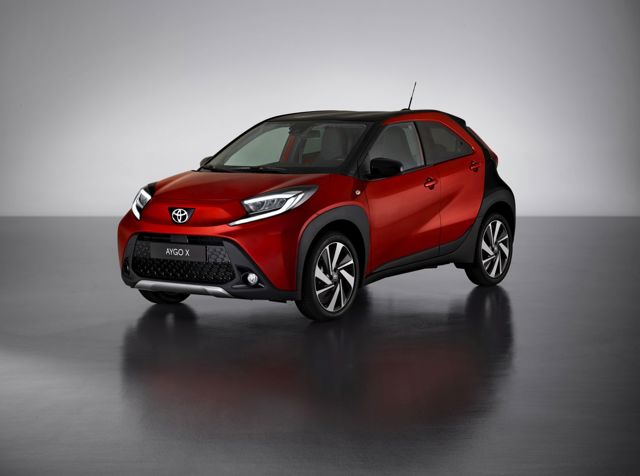 Toyota Aygo X photo 2
