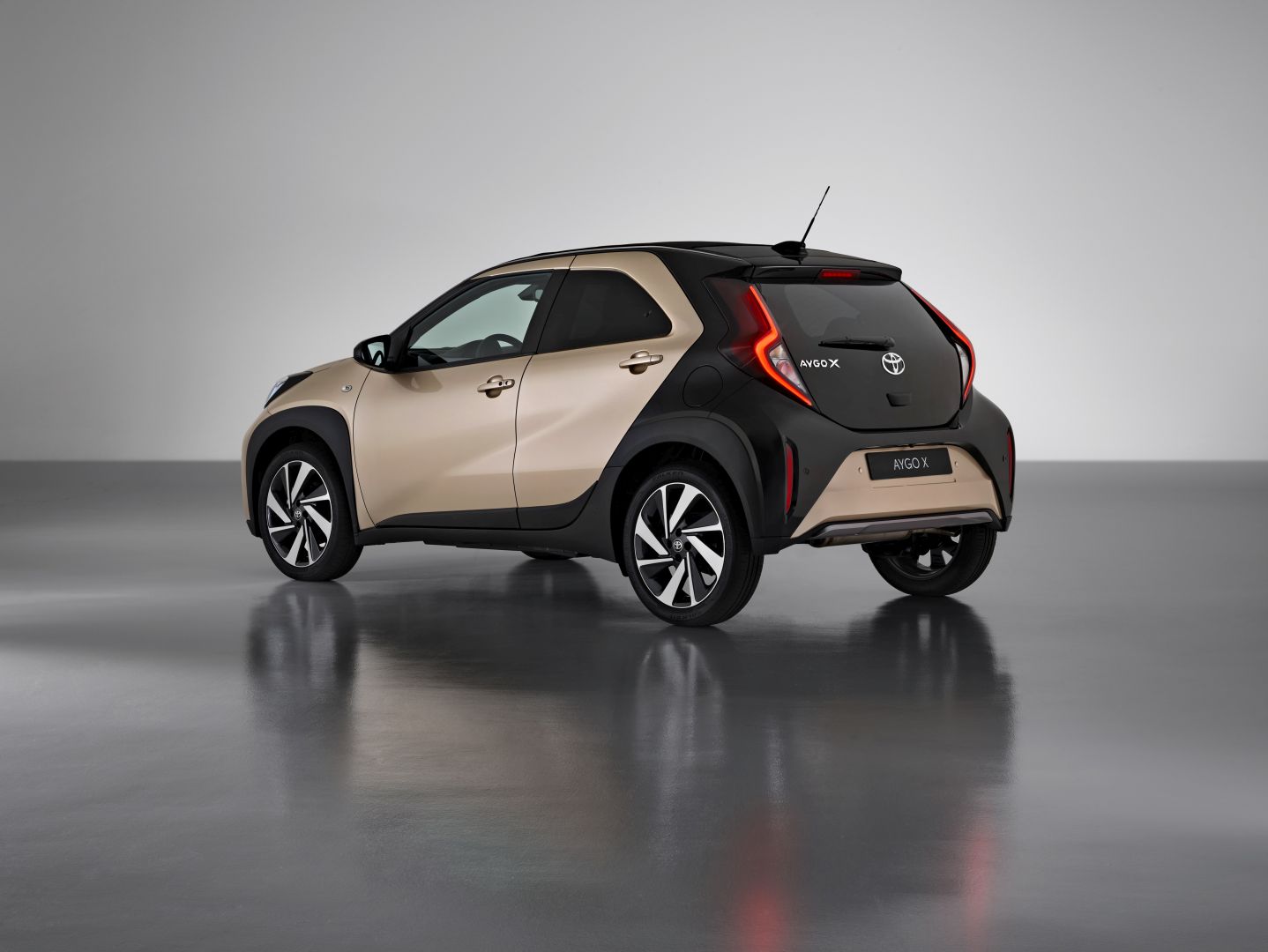 Toyota Aygo X photo 9