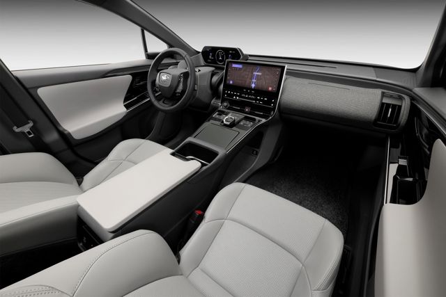 Toyota Bz photo 55