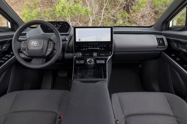 Toyota Bz photo 83