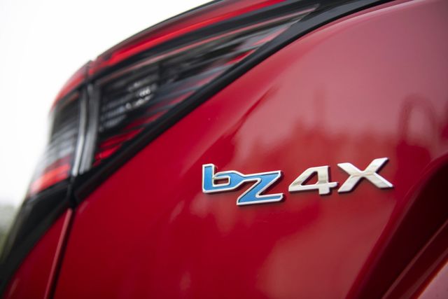 Toyota Bz photo 45
