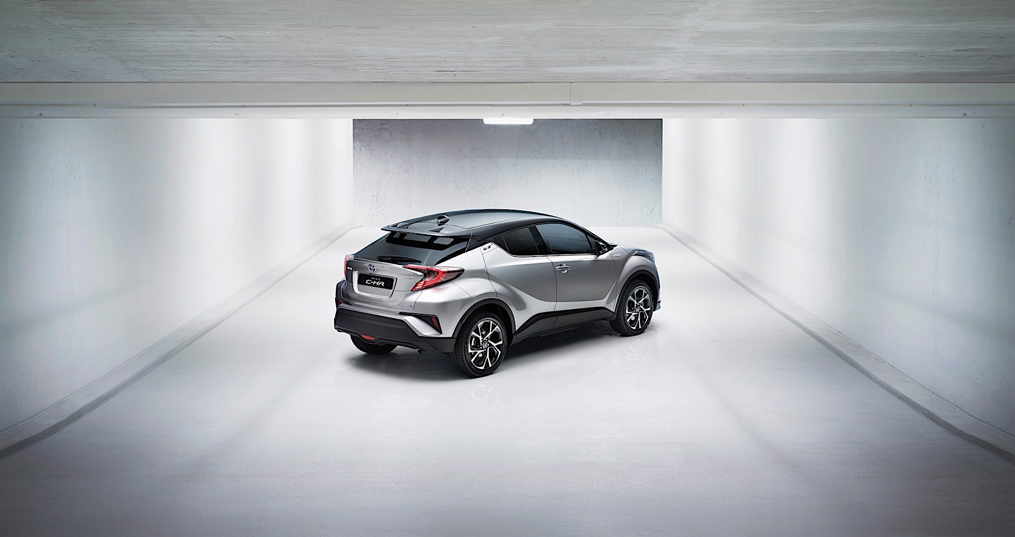 Toyota C-Hr photo 6