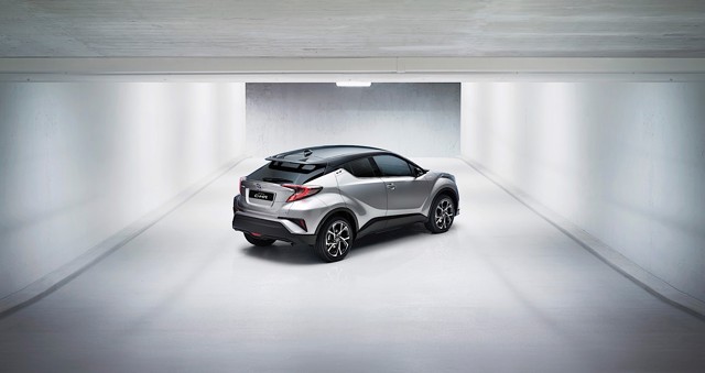 Toyota C-Hr photo 6