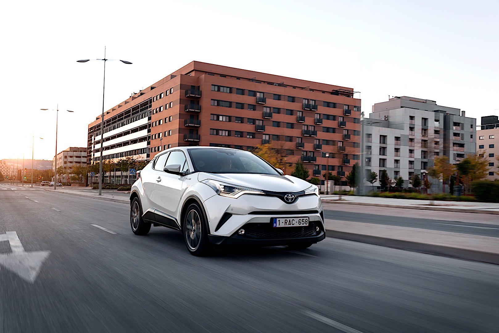 Toyota C-Hr photo 21