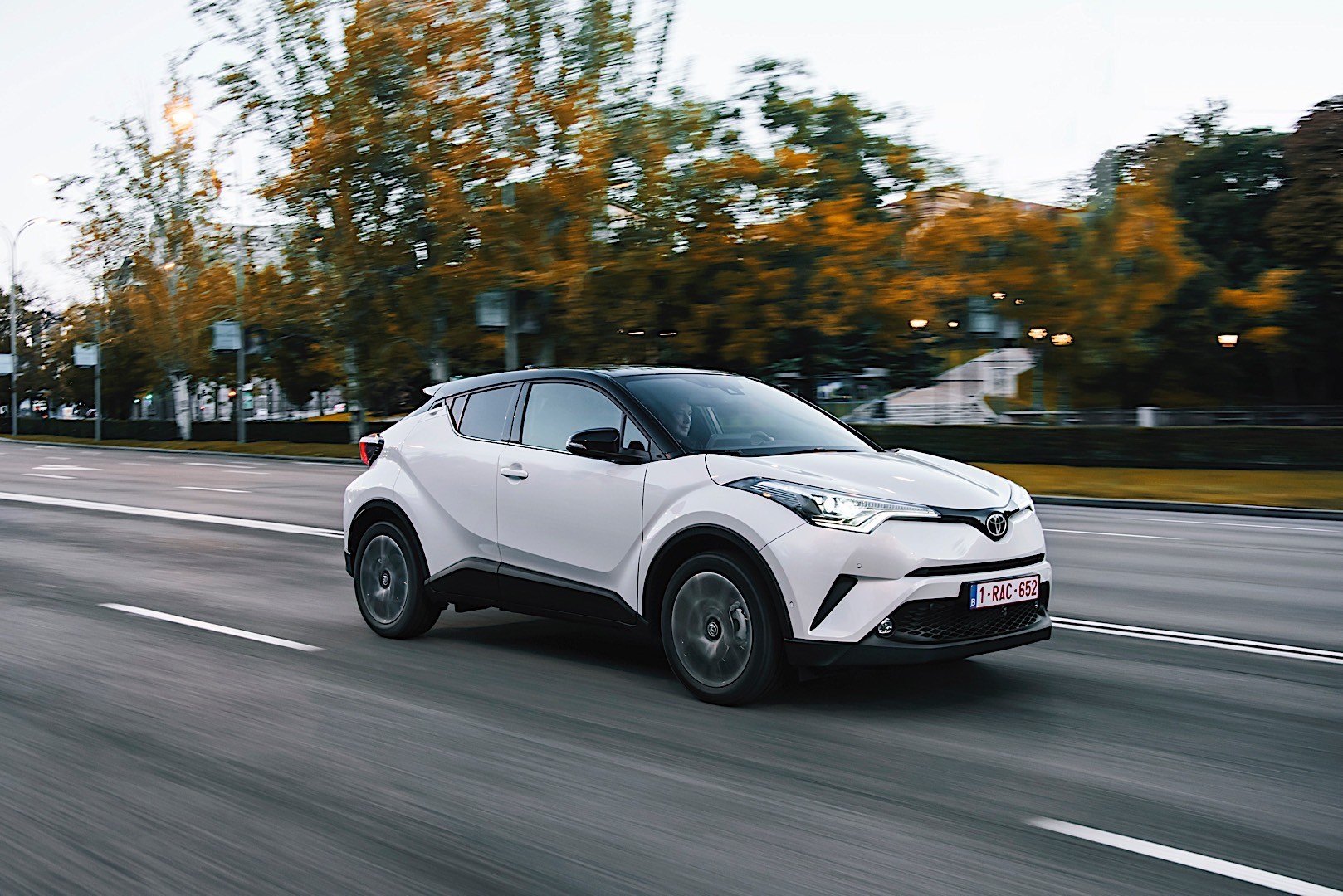 Toyota C-Hr photo 25